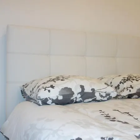 Apartman Center 2 *